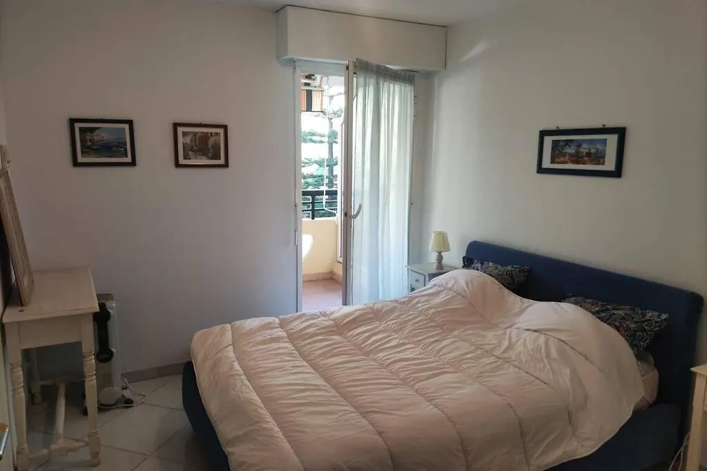 Havre de paix en plein centre ville, 4 couchages Menton France