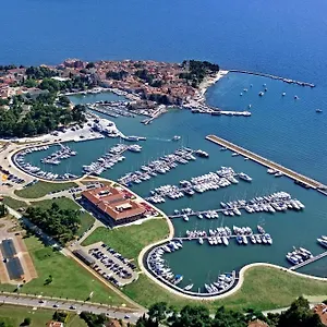 Nautica , Novigrad Istria Croazia