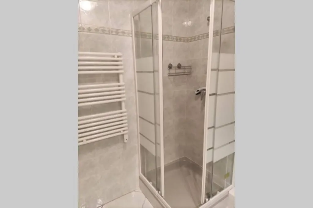 Apartment Havre De Paix En Plein Centre Ville, 4 Couchages Menton